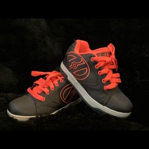 Heelys Size 1 - Gender Neutral Orange and Gray